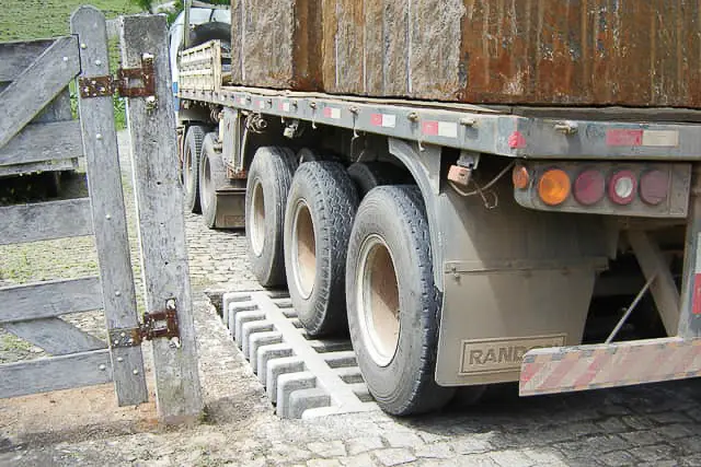 Mata-burro de concreto autoadensável da Currais Itabira.