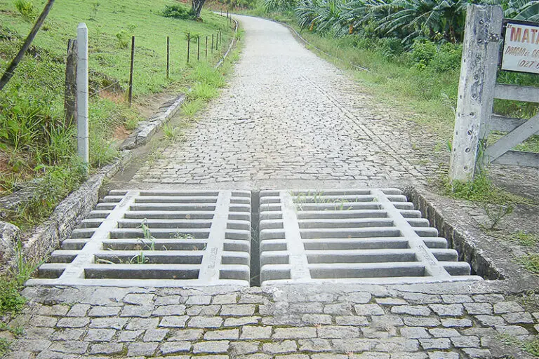 Mata-burro de concreto autoadensável da Currais Itabira.